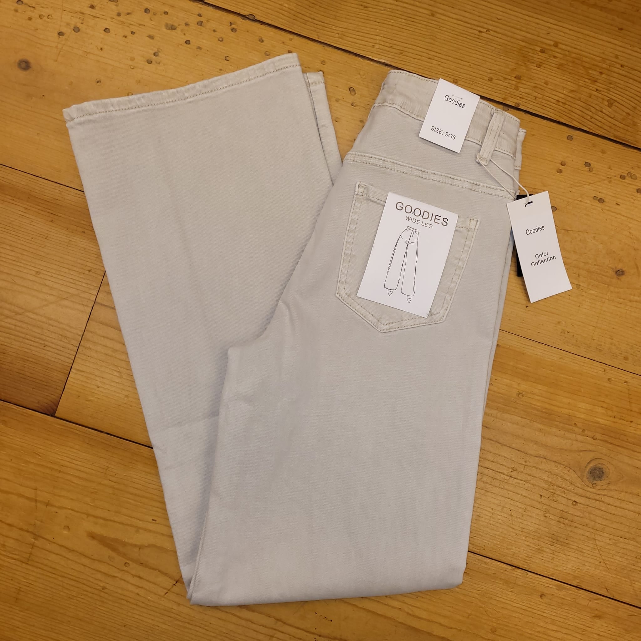 Goodies - Wide Leg - Beige