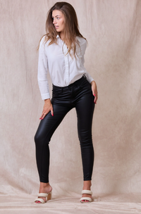 Ana & Lucy - Coated Pants - Black