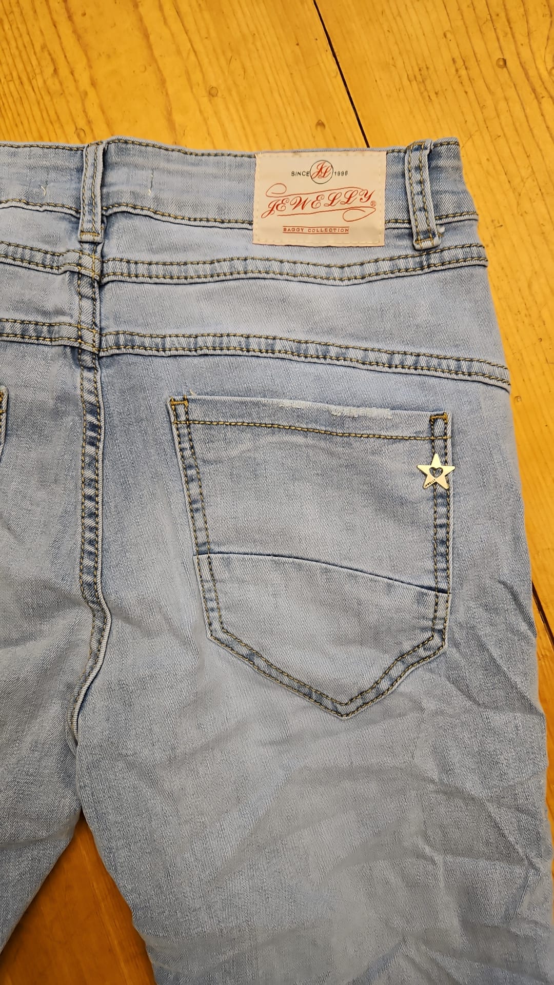 Jewelly Jeans - Stone