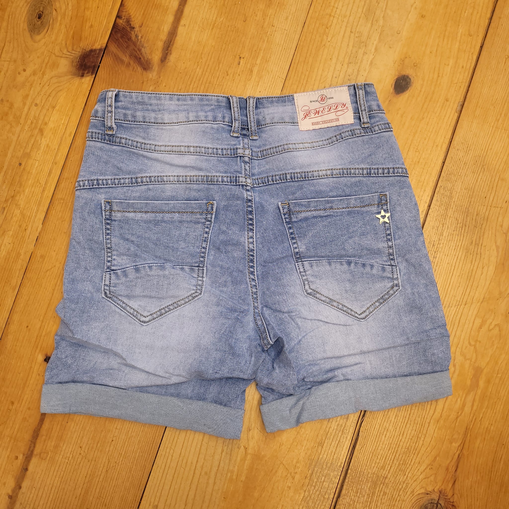 Jewelly Jeans - Short - Stone Used